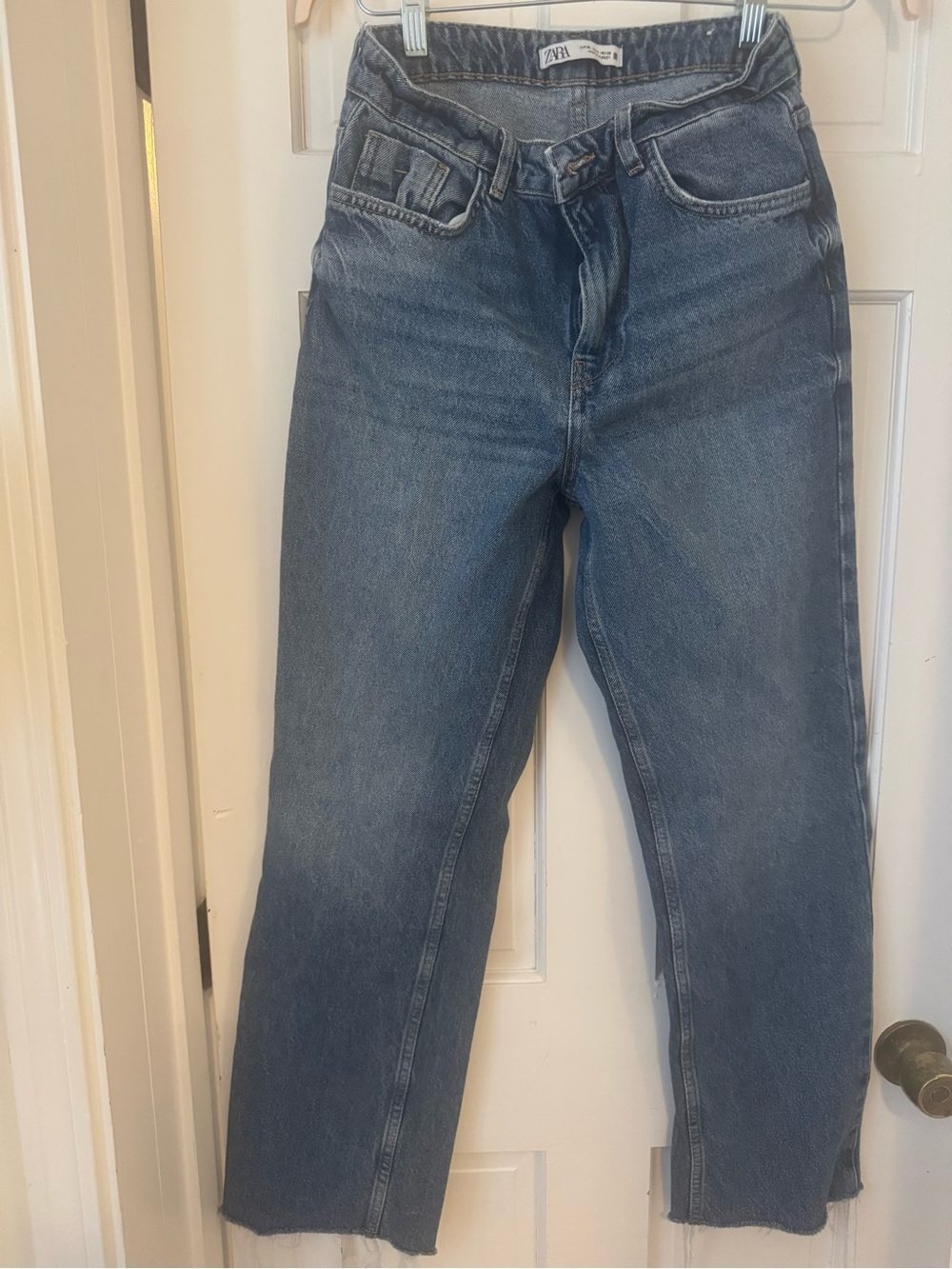 Zara Light Blue Denim Jeans with Contrast Stitching